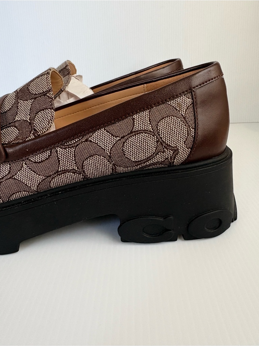 Coach Ruthie Loafer In Signature Jacquard Size 9 B -EUC - Picture 16 of 17